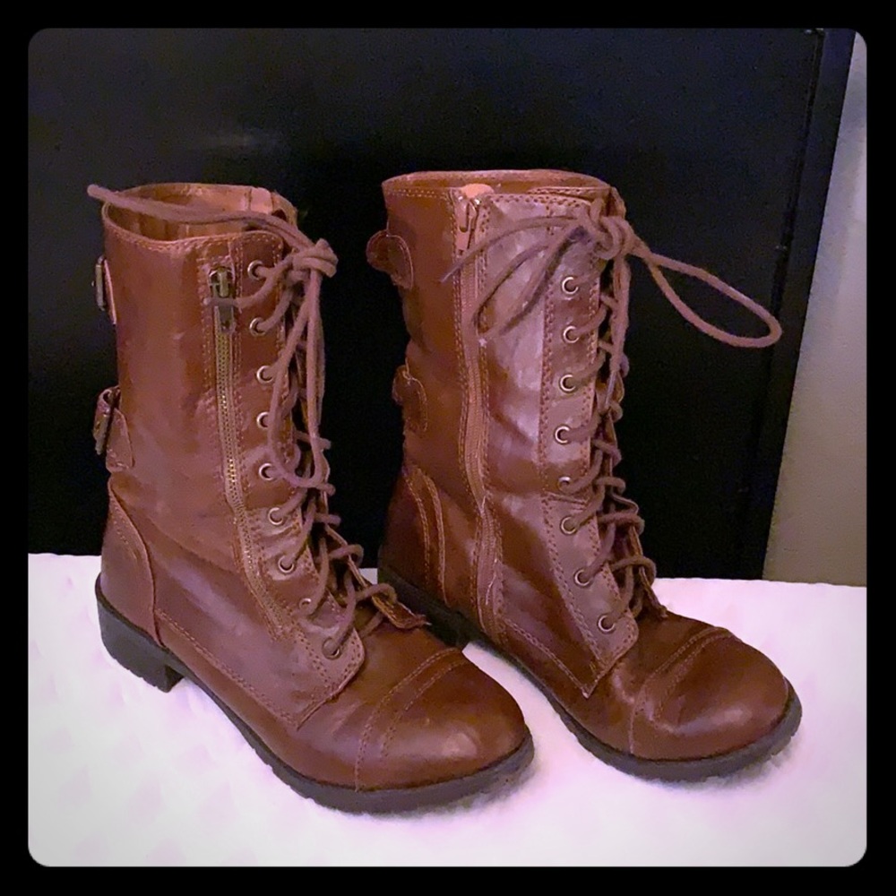 Women’s Combat Style Boots